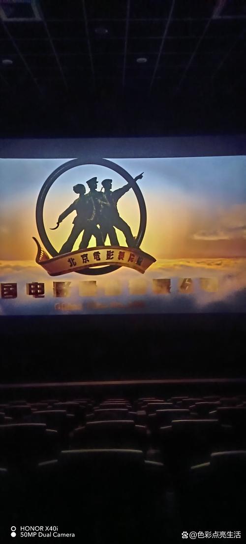 av久久专区的相关介绍