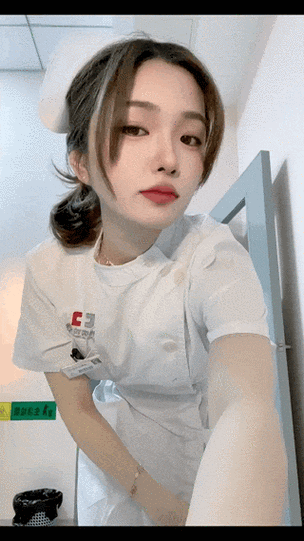 少妇人妻短篇的相关介绍