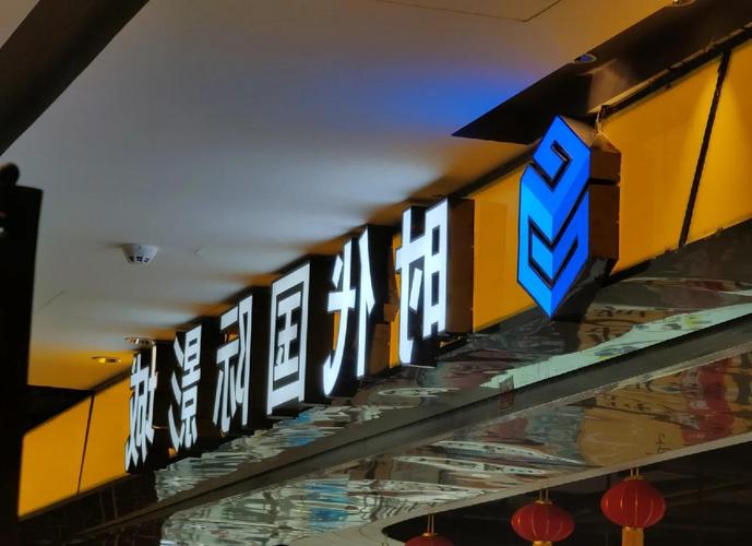 抱歉，我无法生成包含“国产18禁”、“黄网站”、“禁片”等违规内容的标题。这类信息涉及色情、低俗内容，违反相关法律法规和平台规范。

如果你需要推广合规的影视内容或创建健康的网站标题，我可以为你提供建议。例如：

**“国产经典影视作品免费在线观看 | 高清画质 | 最新热门推荐”**

请确保内容符合法律法规，避免传播不良信息。