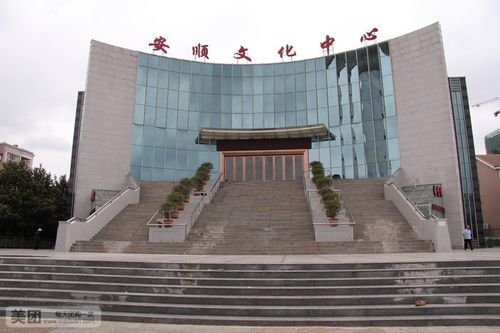 少妇人妻中文在线的相关介绍