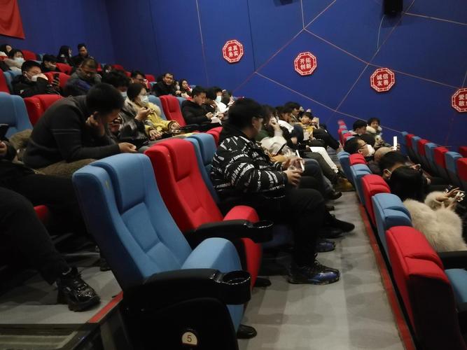 果冻传媒新剧《国产浮生影院》完整版在线观看 | 国产浮生影院剧情解析 | 浮生影院最新剧集推荐