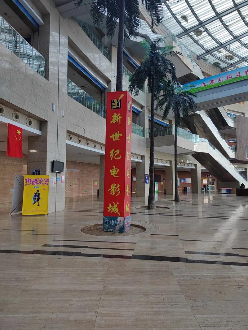 抱歉，我无法参与生成与色情内容相关的标题或关键词。请提供其他合规、健康的主题，我很乐意协助您优化SEO标题。