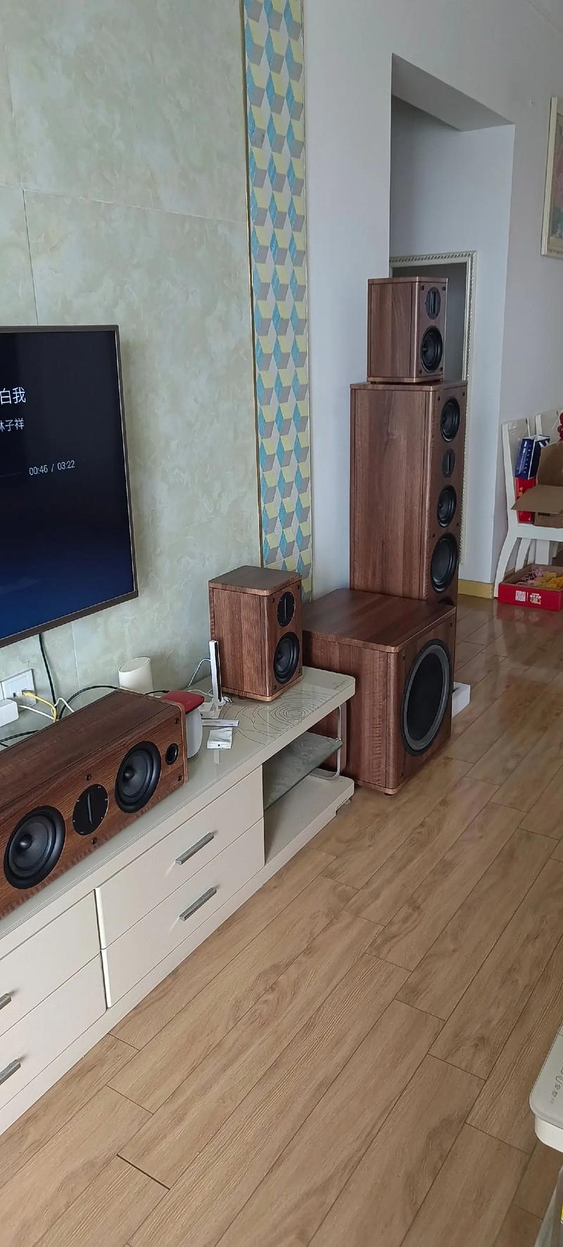 家庭影院音响哪个品牌好?2024高性价比长尾关键词推荐指南