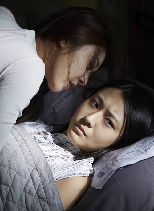姜妍大尺度写真的相关介绍